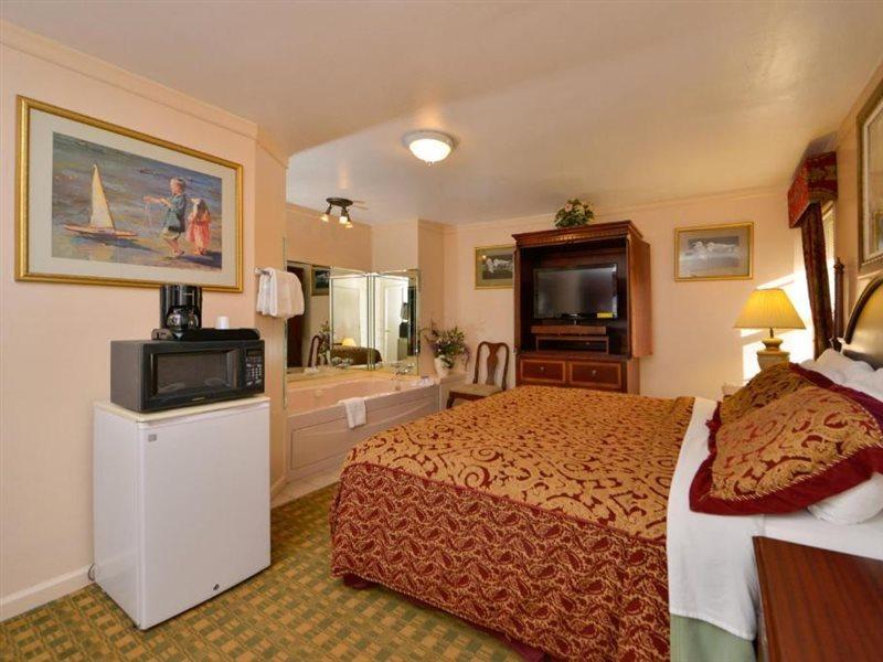 Americas Best Value Inn Chincoteague Ngoại thất bức ảnh